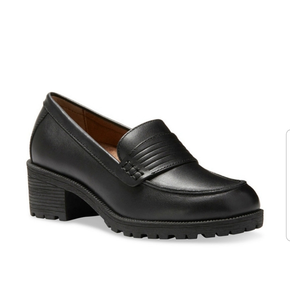 Eastland Black Block Heel Leather Loafers Mocasine